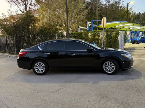 Used 2016 Nissan Altima 2.5 image 5