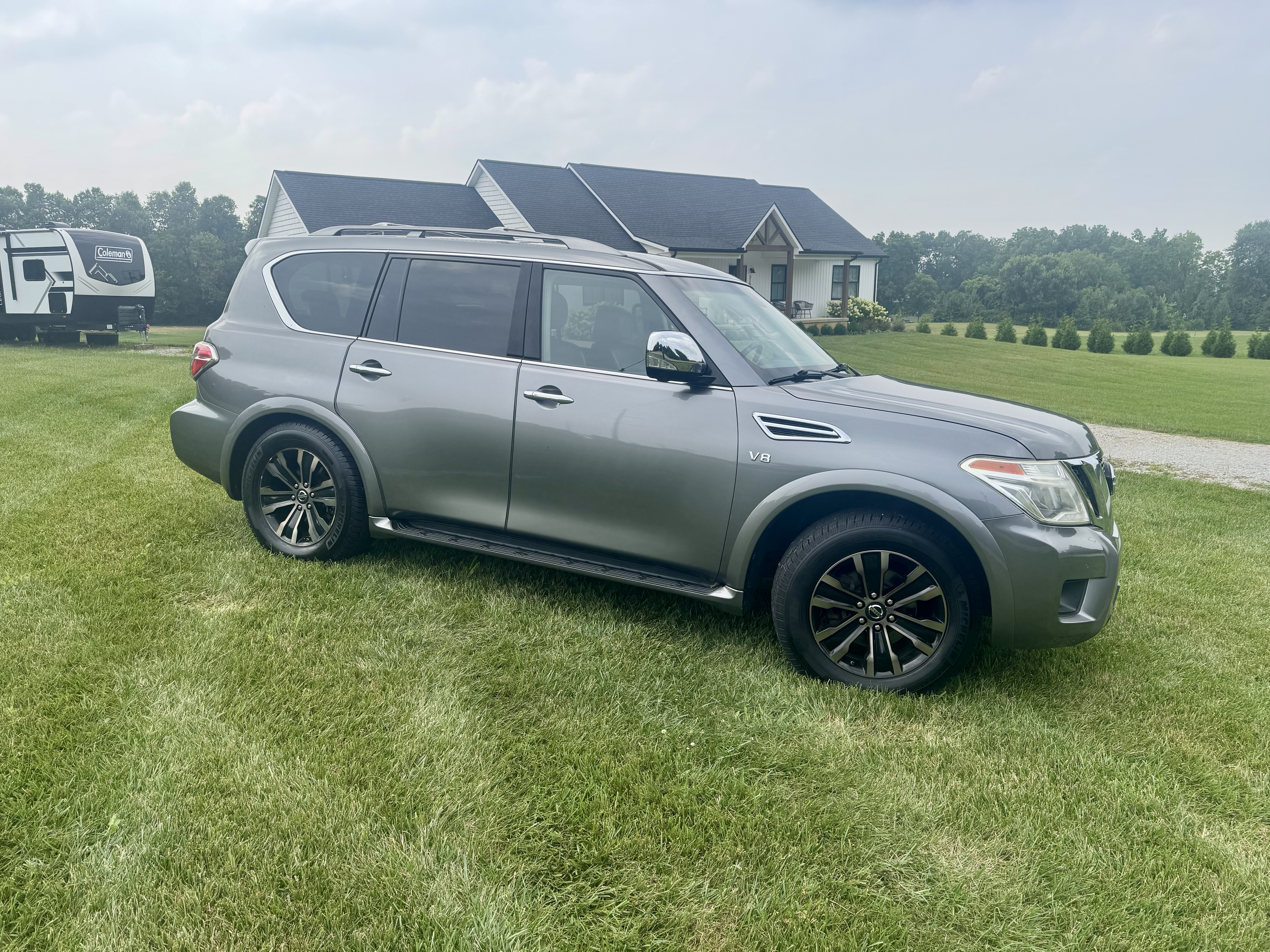 Used 2017 Nissan Armada Platinum w/ Captain Seat Package AWD/4WD image 5
