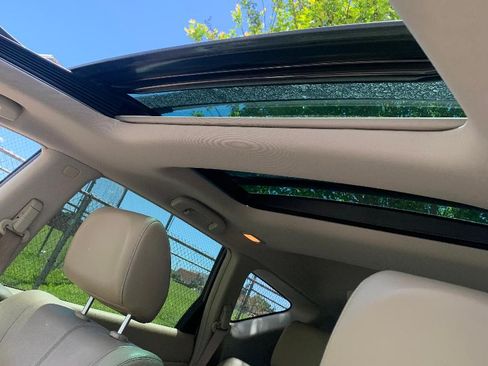 Used 2012 Nissan Murano SL w/ Navigation Pkg image 15