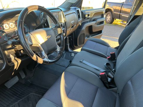 Used 2018 Chevrolet Silverado 1500 LT w/ All Star Edition image 13