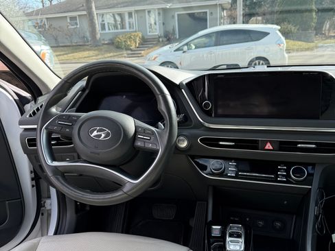 Used 2022 Hyundai Sonata Limited image 4
