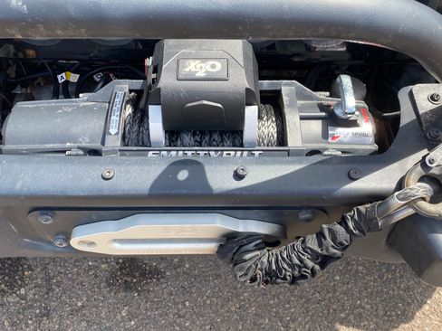Used 2016 Jeep Wrangler Unlimited Rubicon AWD/4WD image 17