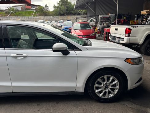 Used 2016 Ford Fusion S image 10