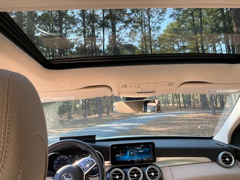 Used 2021 Mercedes-Benz C 300 Sedan image 12