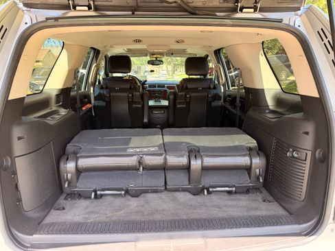 Used 2011 Chevrolet Tahoe LT w/ Texas Edition RWD image 10