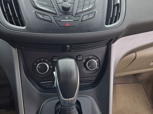 Used 2014 Ford Escape SE image 6