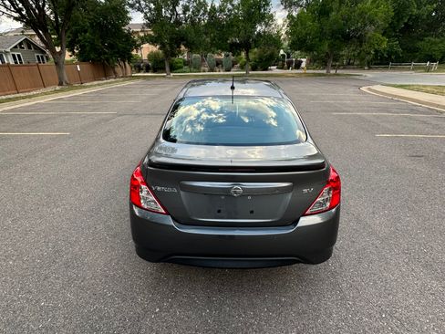 Used 2019 Nissan Versa SV FWD image 5