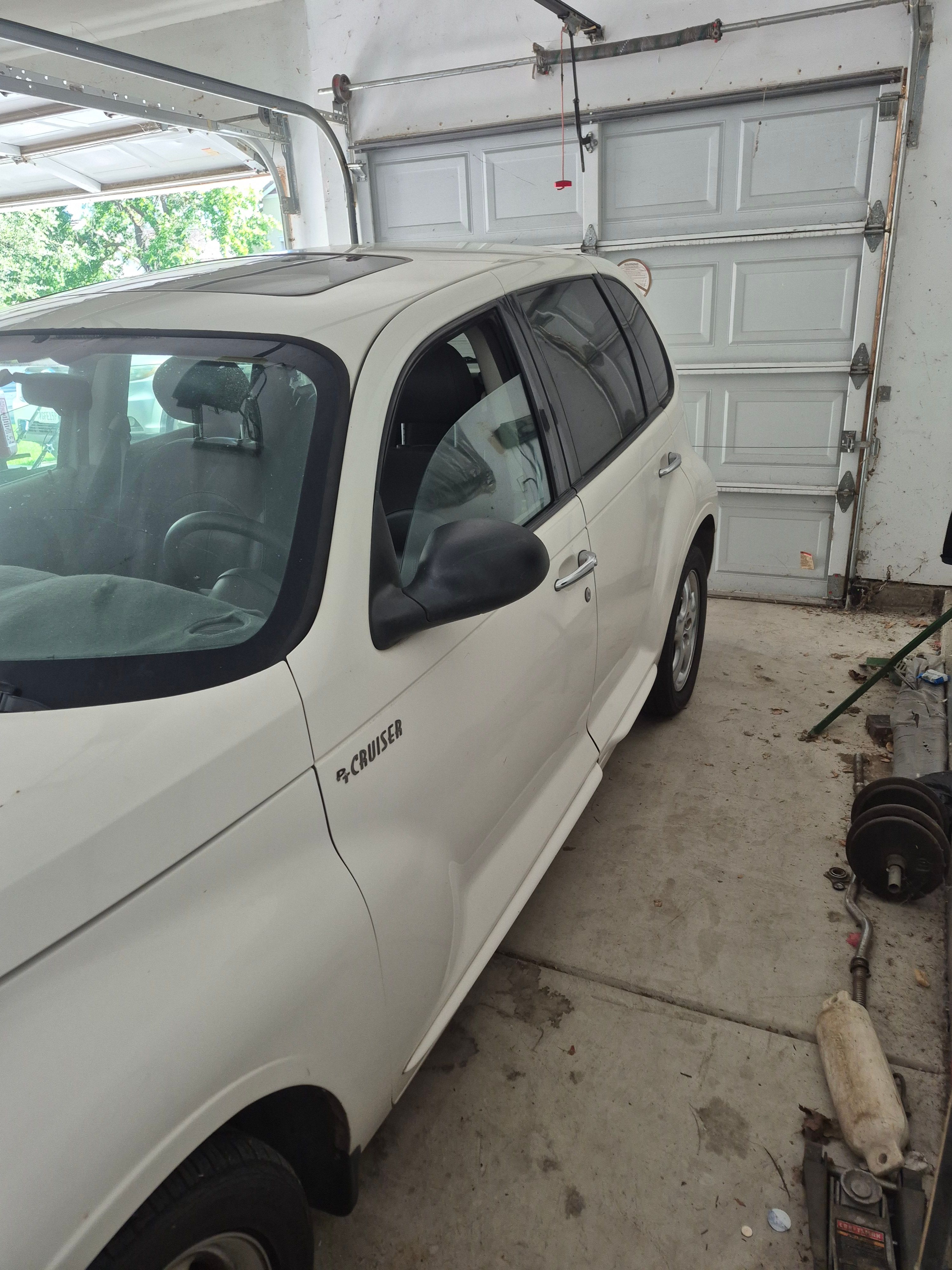 Used 2002 Chrysler PT Cruiser Limited FWD image 10