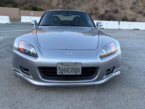 Used 2000 Honda S2000 image 2