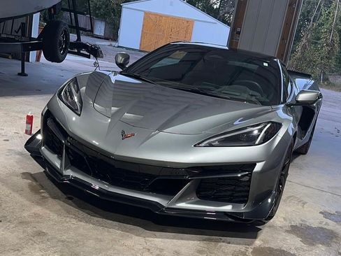 Used 2024 Chevrolet Corvette Z06 w/ Stealth Interior Trim Package RWD image 1
