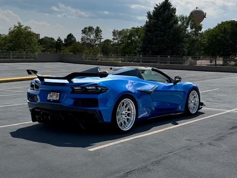 Used 2024 Chevrolet Corvette Z06 w/ Z07 Performance Package RWD image 29
