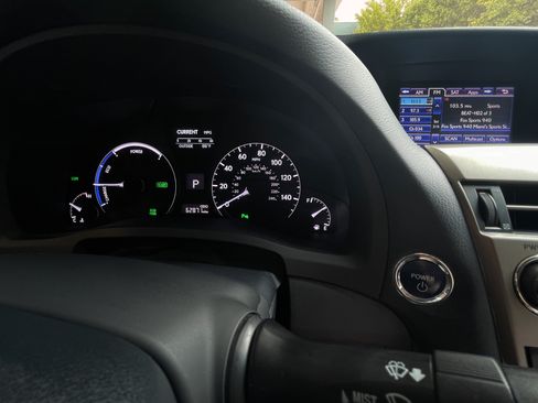 Used 2013 Lexus RX 450h FWD image 10