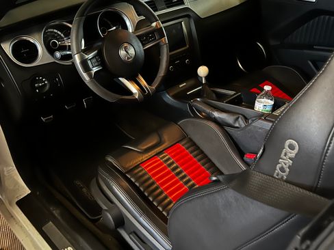 Used 2013 Ford Mustang Shelby GT500 image 12