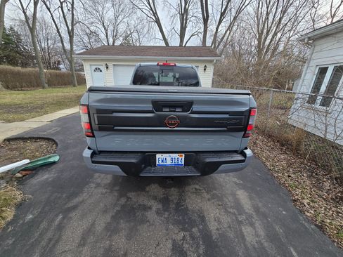 Used 2025 Nissan Frontier PRO-4X w/ Pro Convenience Package image 5