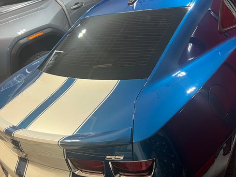 Used 2010 Chevrolet Camaro SS w/ RS Package image 6