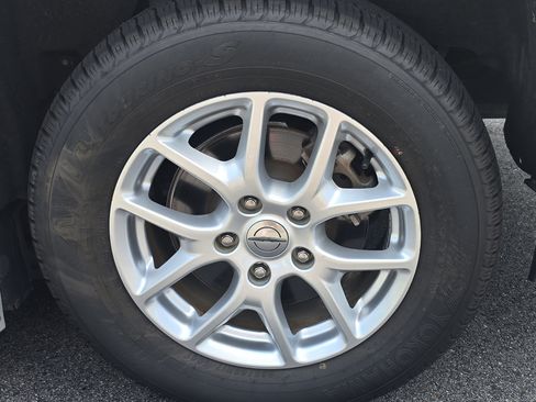 Used 2021 Chrysler Pacifica Touring-L w/ Premium & Safety Sphere Group FWD image 26