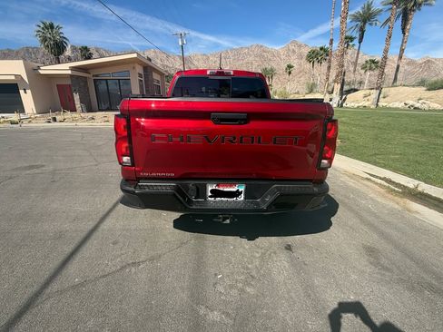 Used 2023 Chevrolet Colorado Z71 w/ Z71 Convenience Package 2 image 5