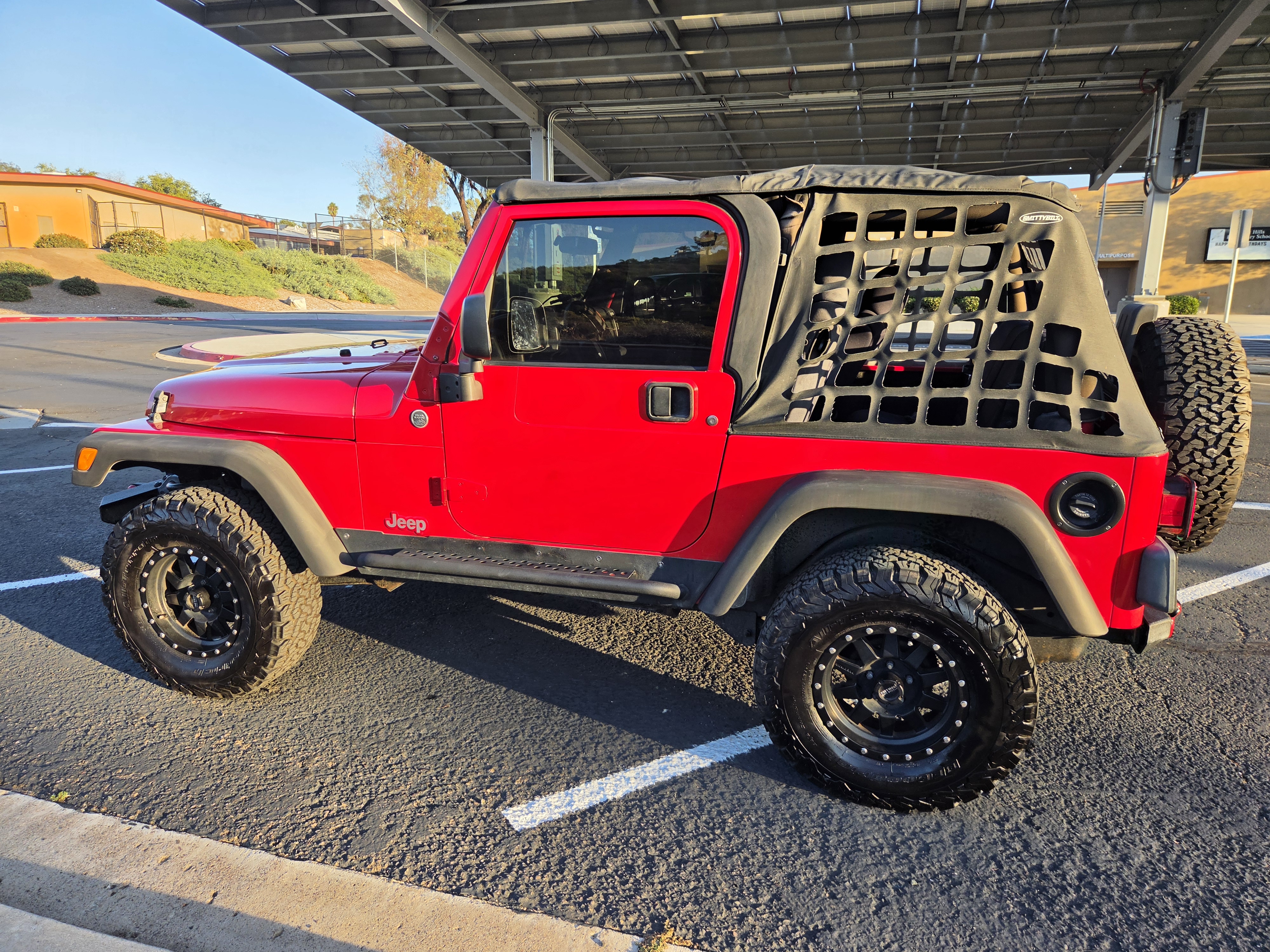 Used 2005 Jeep Wrangler X w/ Rocky Mountain Edition Group AWD/4WD image 2