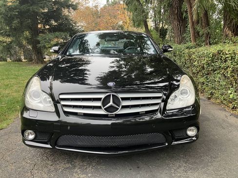 Used 2006 Mercedes-Benz CLS 55 AMG image 6
