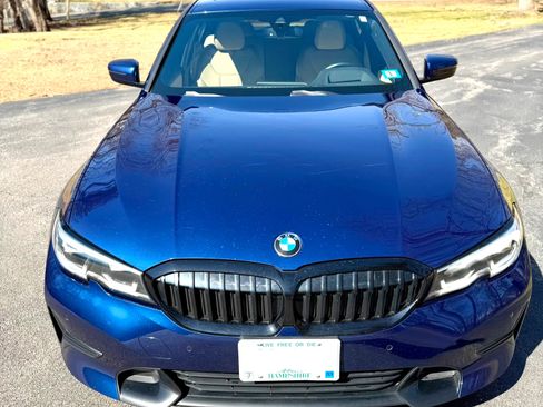 Used 2019 BMW 330i xDrive Sedan w/ Premium Package image 10