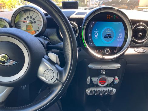 Used 2009 MINI Cooper S FWD image 21