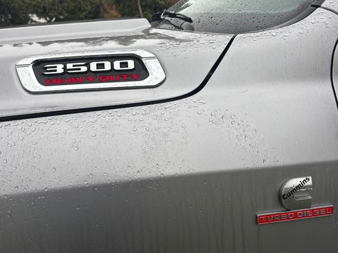 Used 2019 RAM 3500 Tradesman image 8