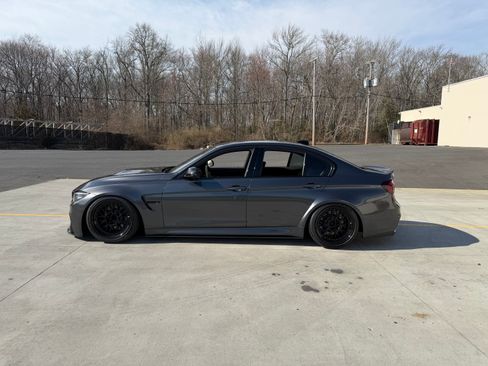 Used 2018 BMW M3 w/ Competition Package RWD image 8