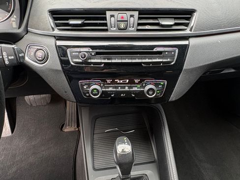Used 2017 BMW X1 xDrive28i image 15