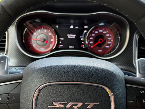 Used 2020 Dodge Charger SRT Hellcat w/ Navigation & Travel Group RWD image 14