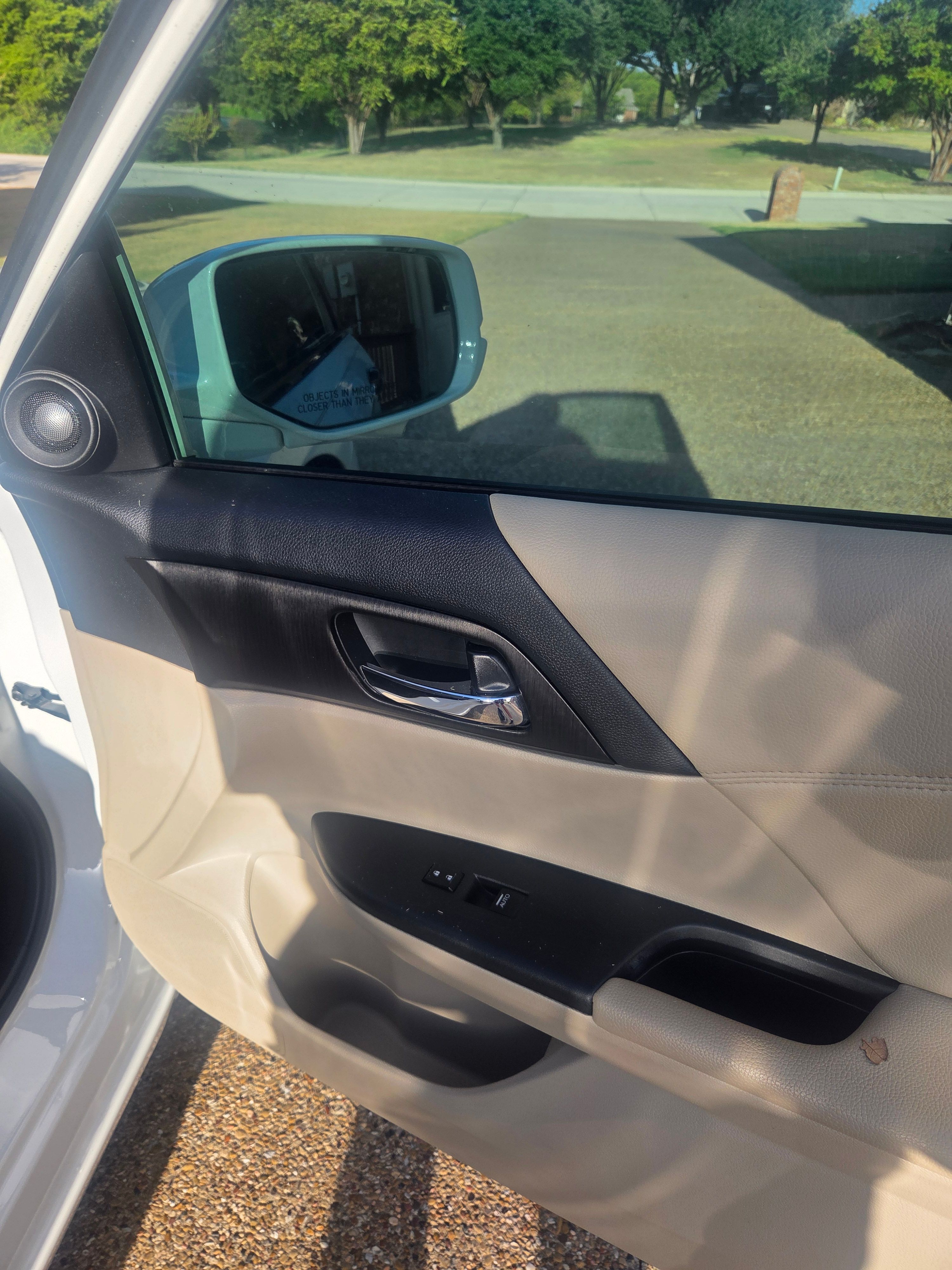 Used 2015 Honda Accord EX-L image 6