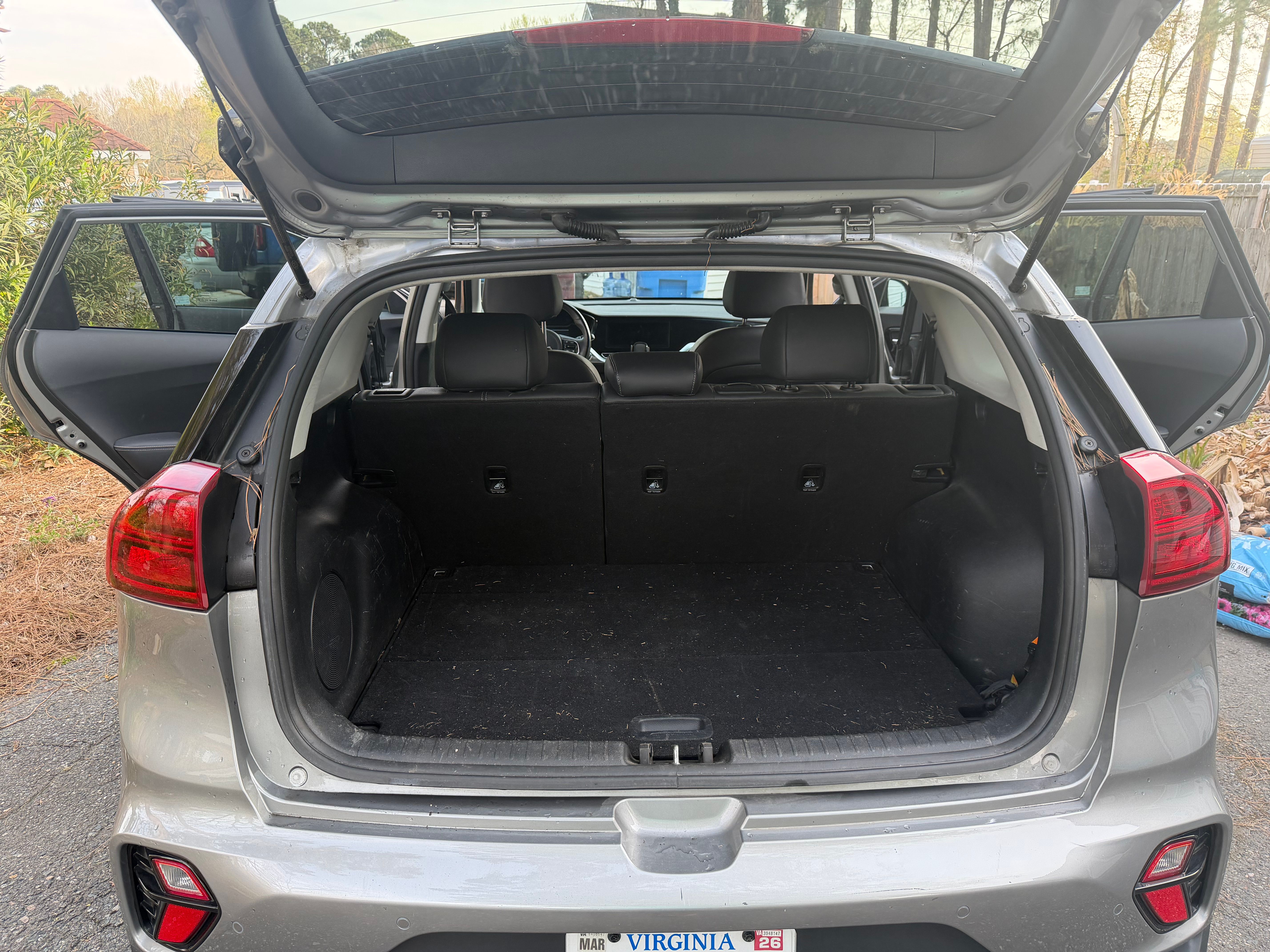 Used 2022 Kia Niro EX Premium FWD image 5