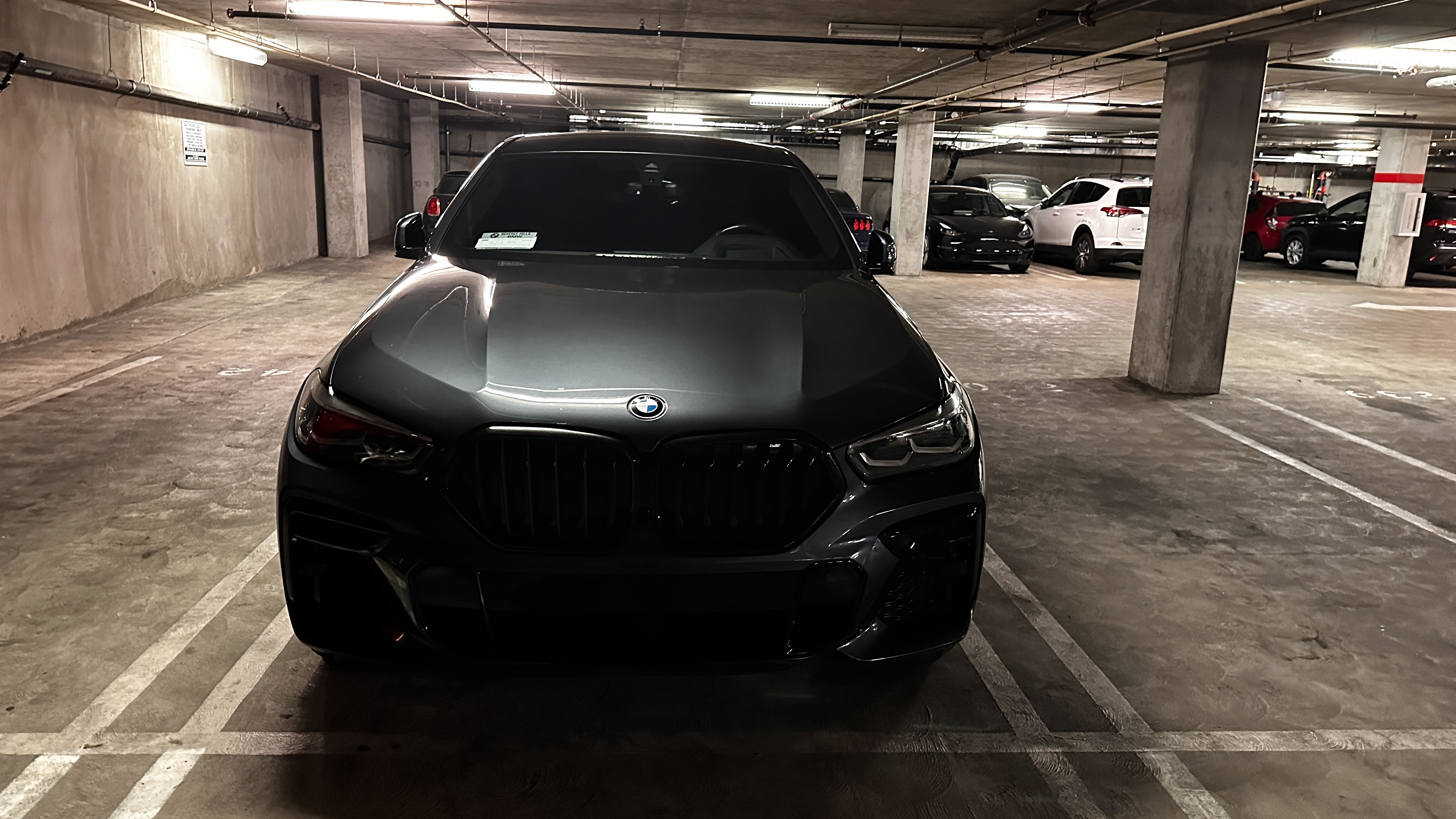 Used 2022 BMW X6 xDrive40i w/ M Sport Package AWD/4WD image 12