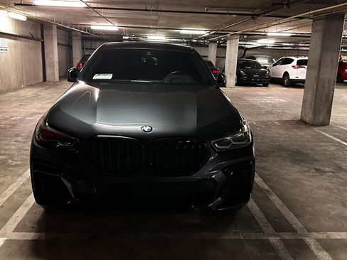 Used 2022 BMW X6 xDrive40i w/ M Sport Package AWD/4WD image 12
