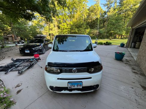 Used 2012 Nissan Cube 1.8 S w/ Indigo Limited Edition Pkg image 10