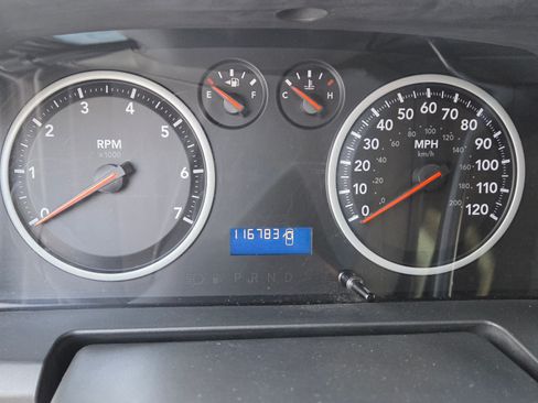 Used 2012 RAM 1500 Express image 18