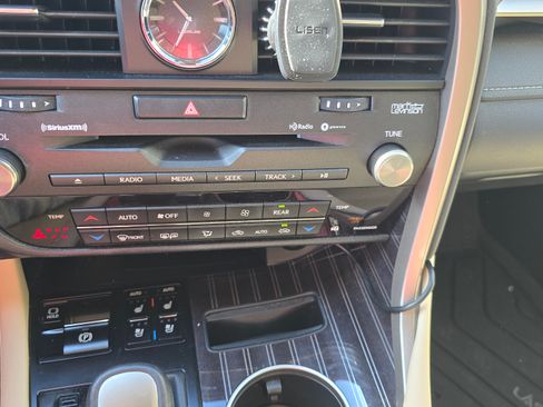 Used 2021 Lexus RX 350L Luxury w/ Accessory Package image 14