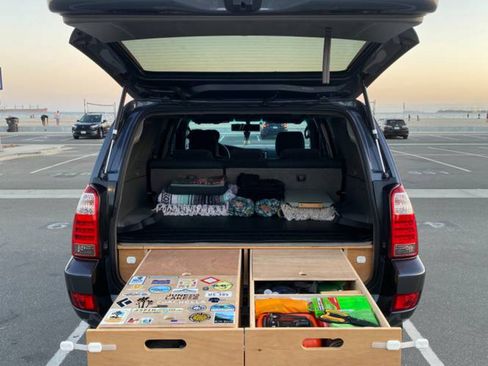 Used 2004 Toyota 4Runner Sport image 8