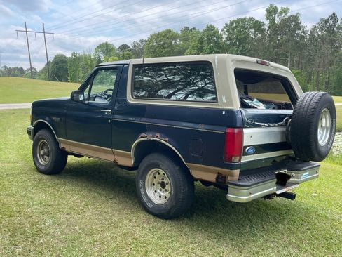 Used 1994 Ford Bronco image 1