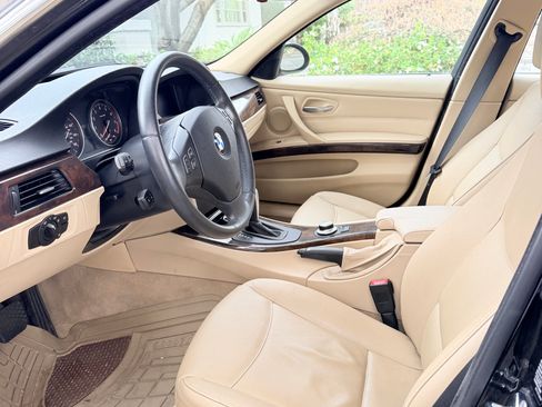 Used 2008 BMW 335xi Sedan image 8