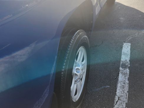 Used 2016 Toyota Tundra SR5 image 6