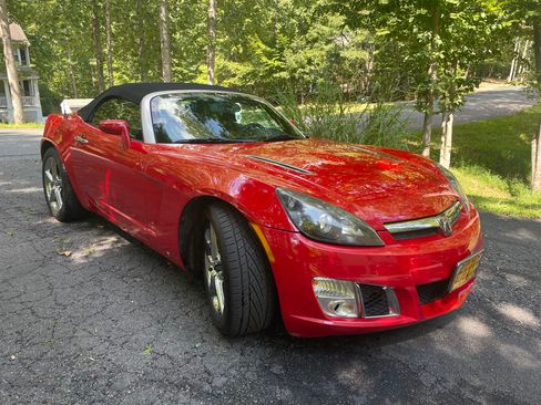 Used 2007 Saturn Sky Red Line RWD image 6