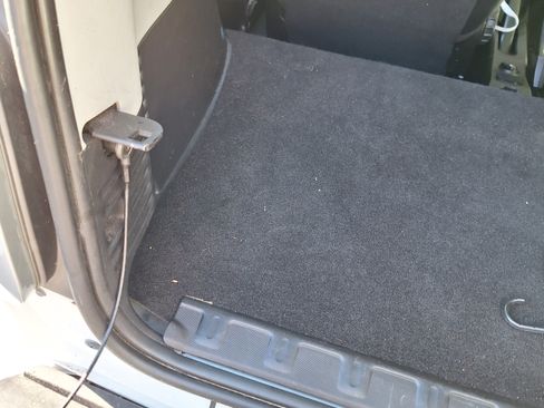 Used 2016 smart fortwo passion image 32