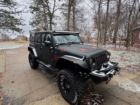 Used 2015 Jeep Wrangler Unlimited Sport w/ Quick Order Package 24S image 1