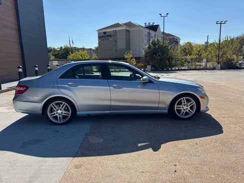 Used 2013 Mercedes-Benz E 350 Sedan image 5