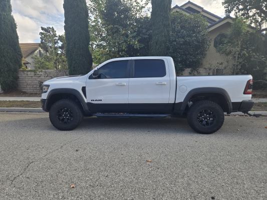 Used 2022 RAM 1500 TRX w/ TRX Level 1 Equipment Group AWD/4WD image 2