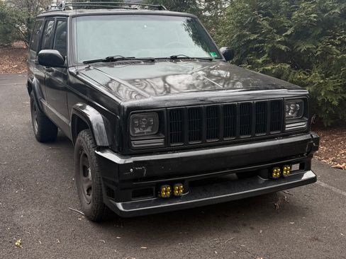 Used 1999 Jeep Cherokee 4WD 4-Door image 10