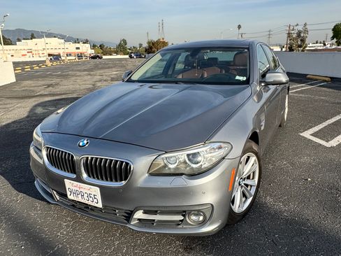 Used 2015 BMW 528i xDrive 528i xDrive Sedan 4D image 1