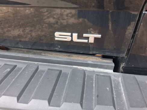 Used 2015 GMC Sierra 1500 SLT w/ SLT Preferred Package AWD/4WD image 27