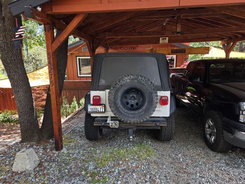 Used 1997 Jeep Wrangler Sport image 4