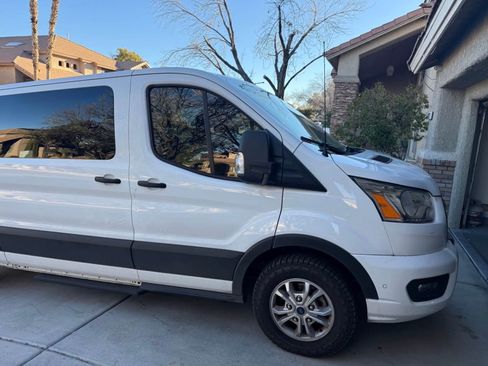 Used 2021 Ford Transit 350 XLT RWD image 2